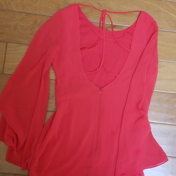 FREE SHIPPING Elegant Dress - Picture 2 of 3